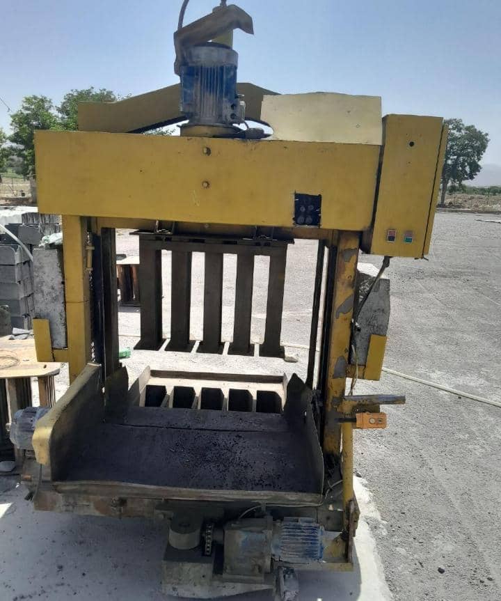 دستگاه جدول زن دست دوم طلایی اصفهان