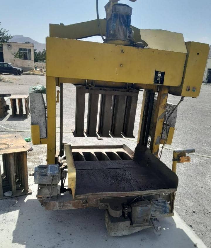 دستگاه جدول زن دست دوم طلایی اصفهان