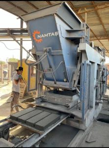 دستگاه تولید کف پوش و قطعات بتنی کارکرده