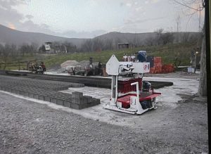 دستگاه بلوک زنی نیمه اتوماتیک دست دوم