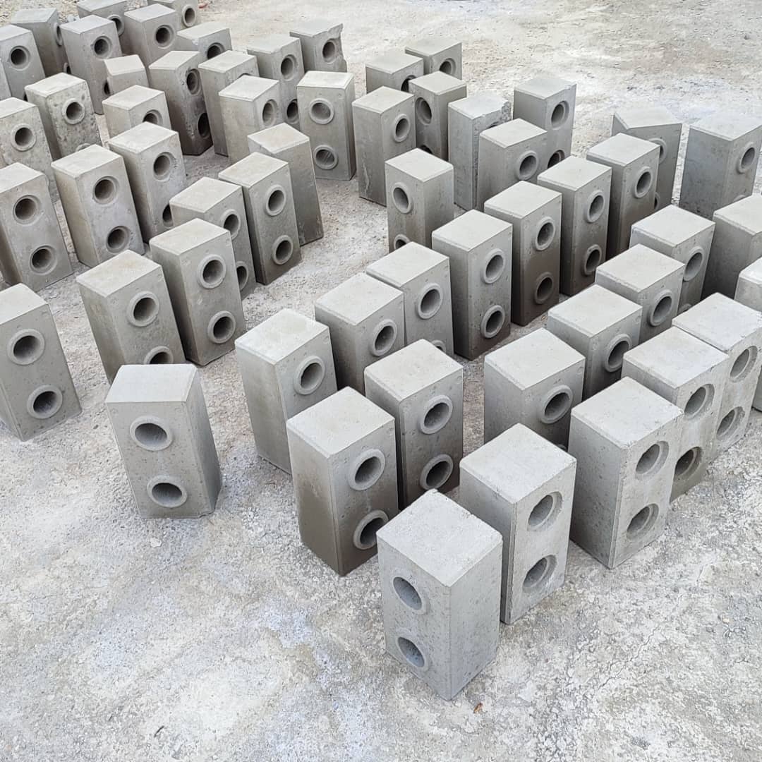 دستگاه بلوک  پازلی در حد نو ( خیلی کم کار کرد)