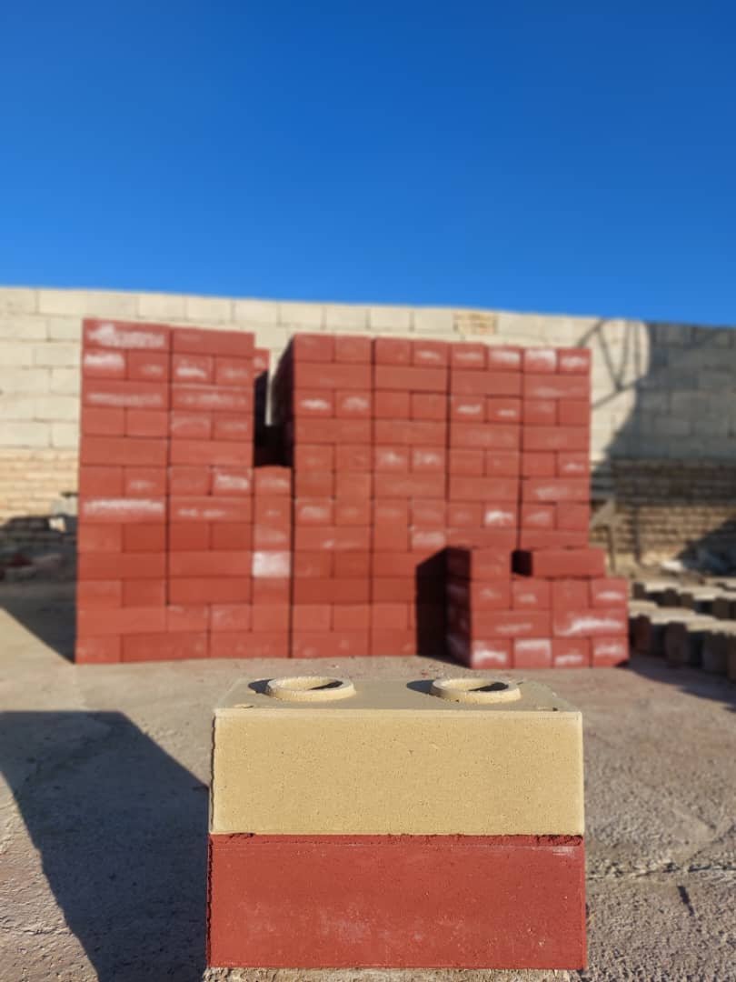 دستگاه بلوک  پازلی در حد نو ( خیلی کم کار کرد)