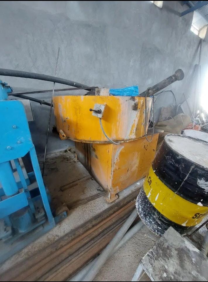 فروش دستگاه بلوک زن نیمه اتومات