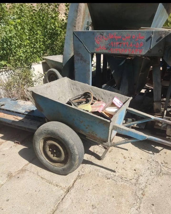 بلوک زن تمام اتومات