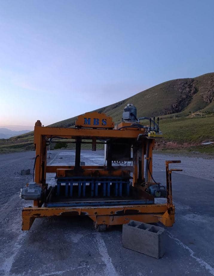 بلوک زن نیمه اتومات